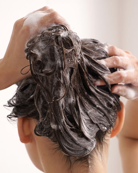 6 errori frequenti quando lavi i tuoi capelli