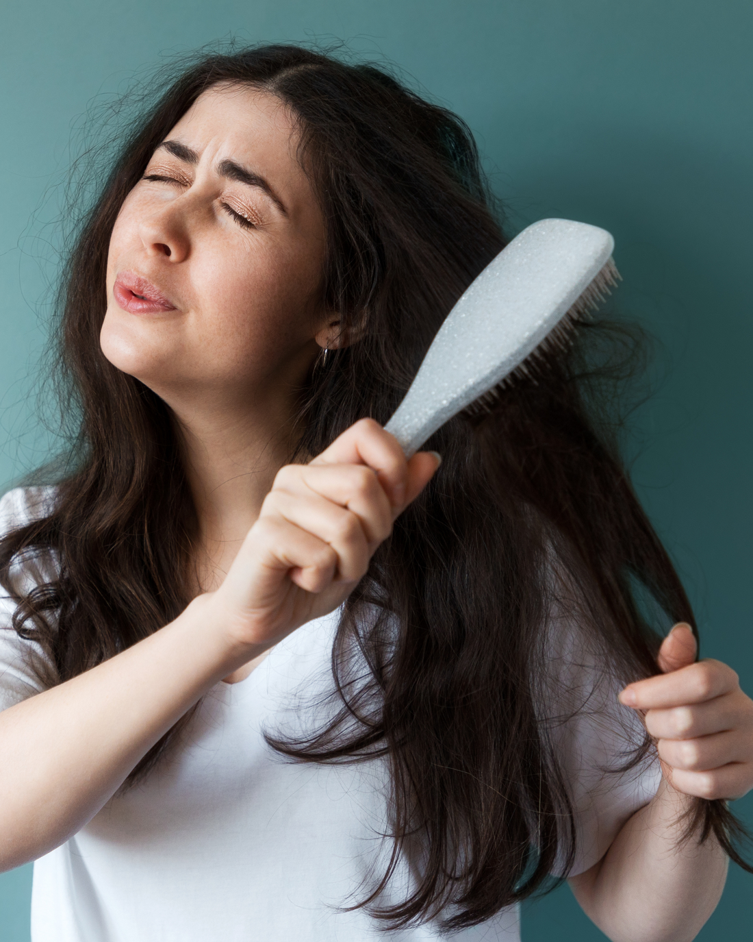 Guida pratica per domare i capelli crespi